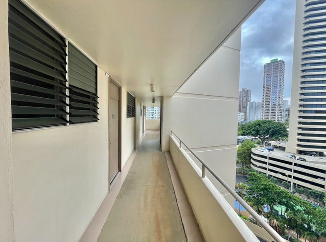 Building Photo - 1676 Ala Moana Blvd