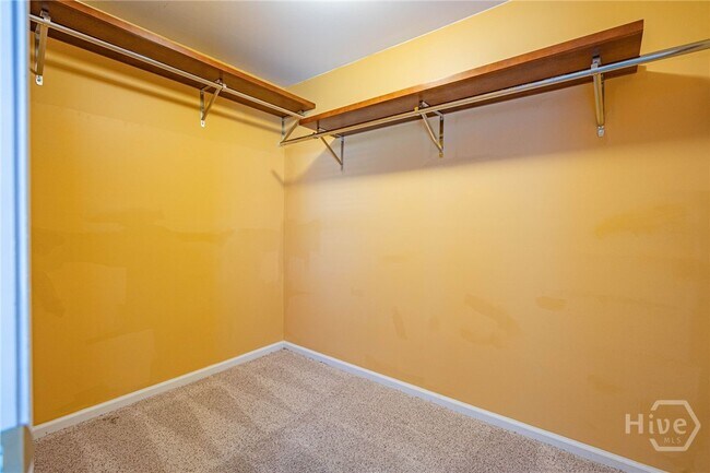 Building Photo - 7 Briarcliff Way