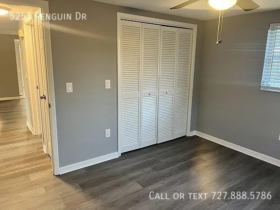 Building Photo - 5253 Penguin Dr