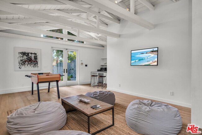 Building Photo - 28028 Sea Ln Dr