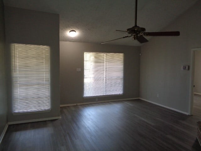 Building Photo - 19411 Lazy Valley Dr