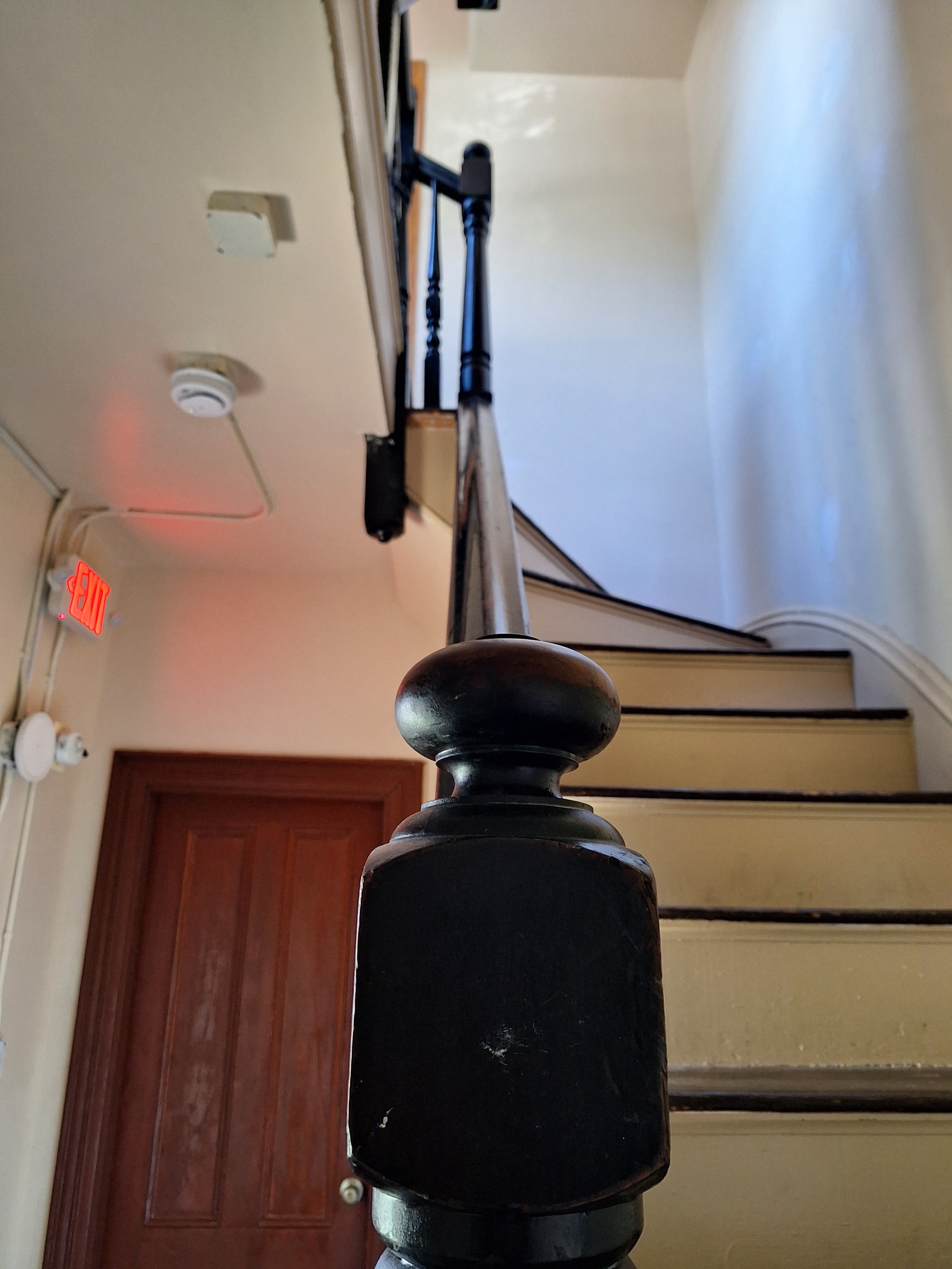 Building Photo - 64 Ford St