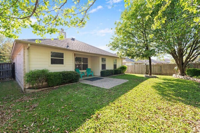 Building Photo - 4423 Meadowside Ln