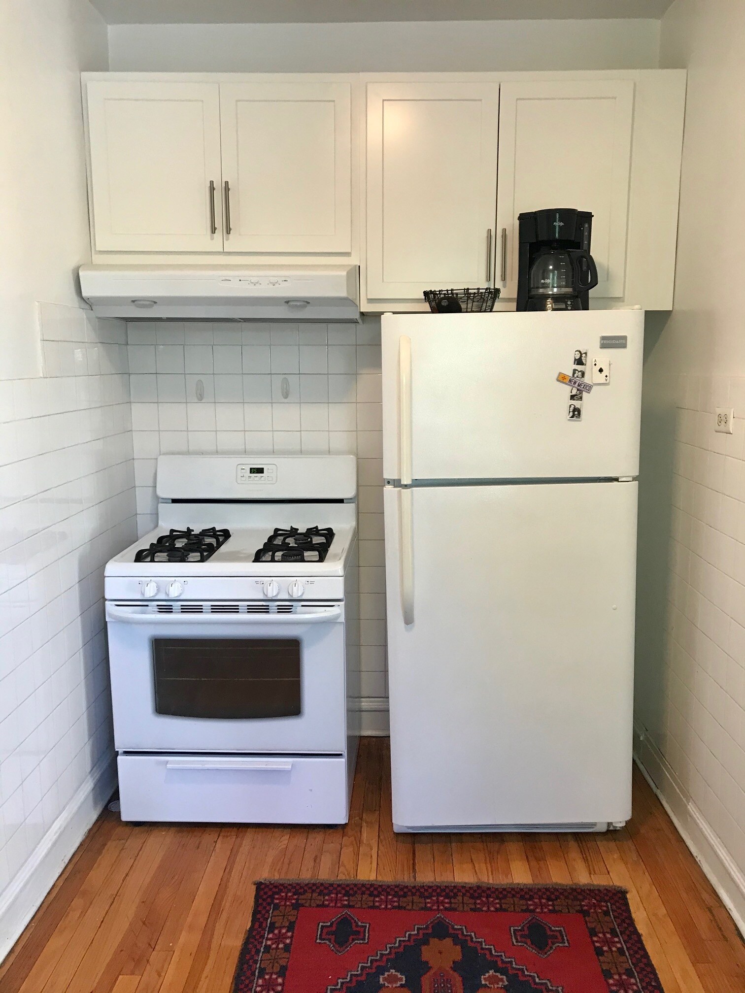 Building Photo - 2520 N Sawyer Ave