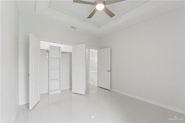 Building Photo - 28 Ozark Ave