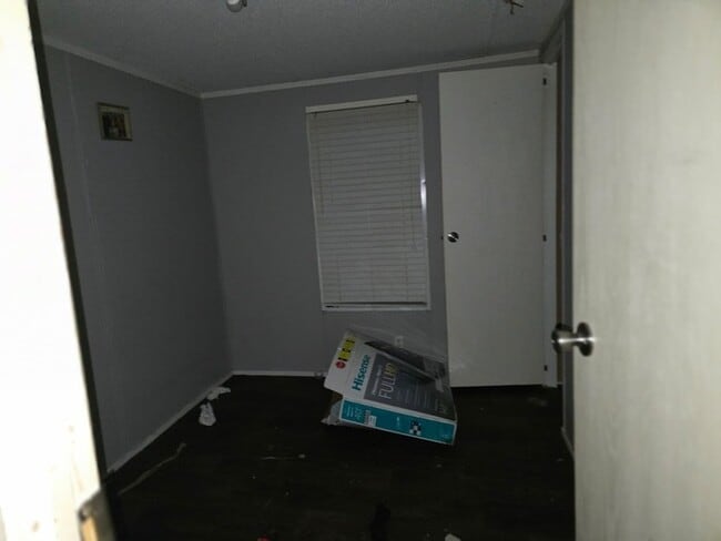 Building Photo - owner will finance - rent to own