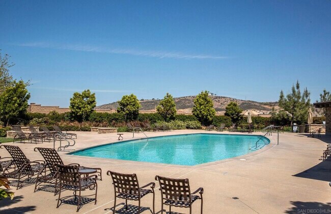 Building Photo - 7098 Sitio Corazon