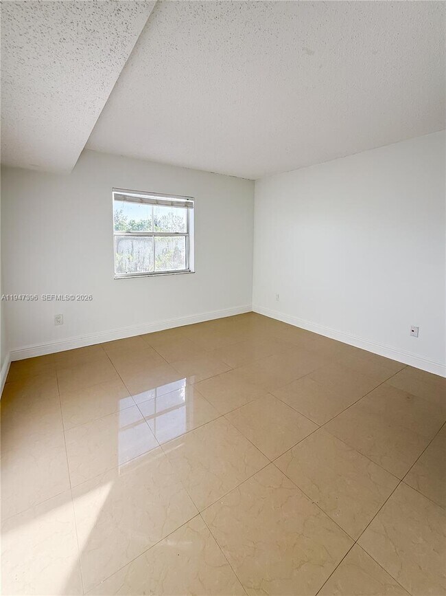 Building Photo - 8260 SW 210th St