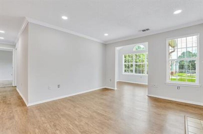 Building Photo - 12300 Apache Ave