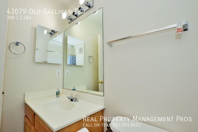 Building Photo - 43079 Old Gallivan Terrace