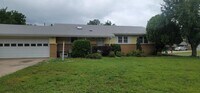 Building Photo - 2731 N Pershing Ct