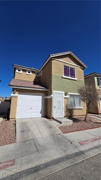 Building Photo - 5256 Paradise Valley Ave