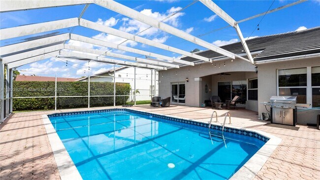 Building Photo - 8356 SW 158th Ave