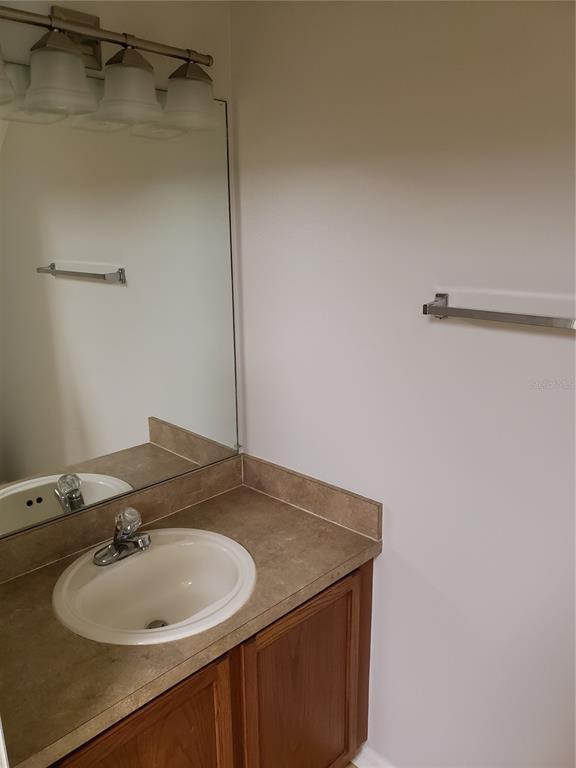 Building Photo - 5870 Fishhawk Ridge Dr