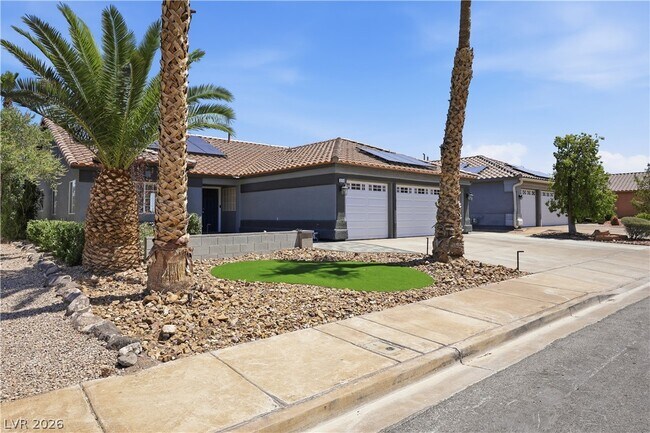 Building Photo - 328 Waterwheel Falls Dr