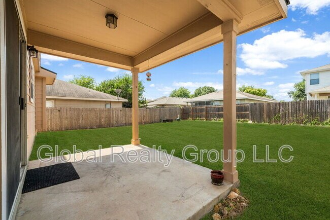 Building Photo - 10411 Artesia Wells