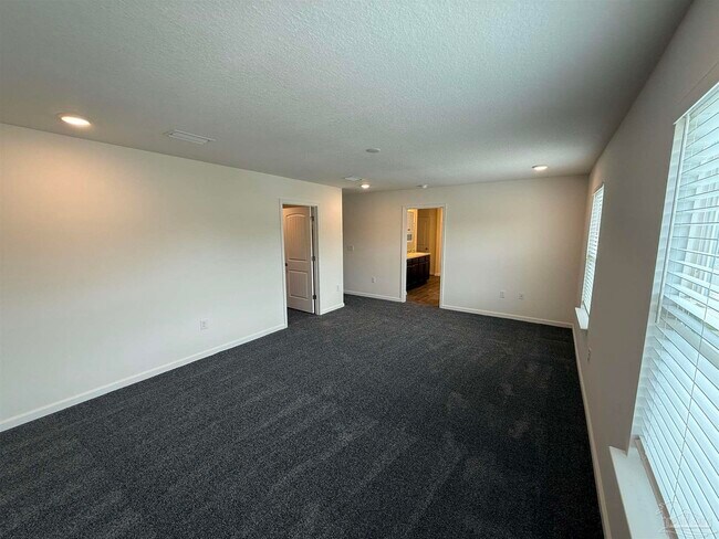 Building Photo - 6422 Jerry Lynn Ln
