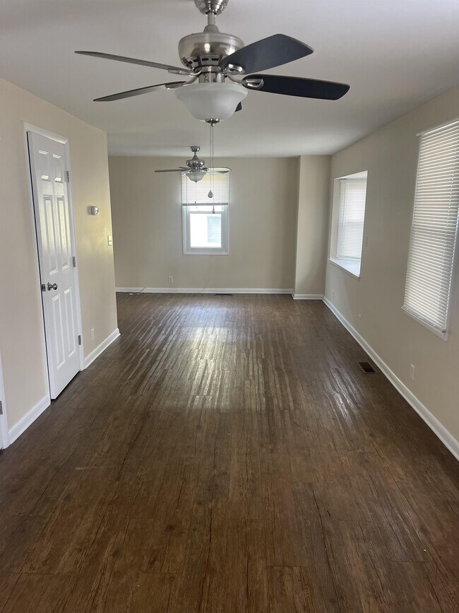 Building Photo - 638 Decatur Ave