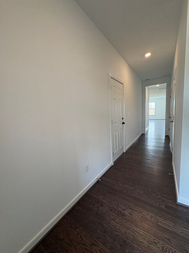 Building Photo - Brand New Construction in the Glen at Cooks Creek