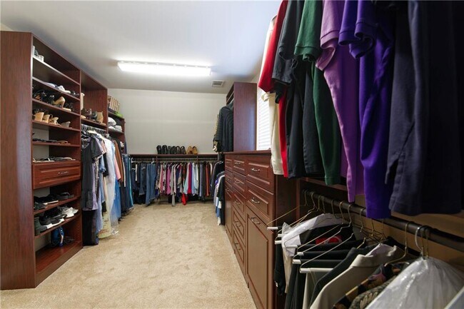 Building Photo - 3495 Mill Bridge Dr