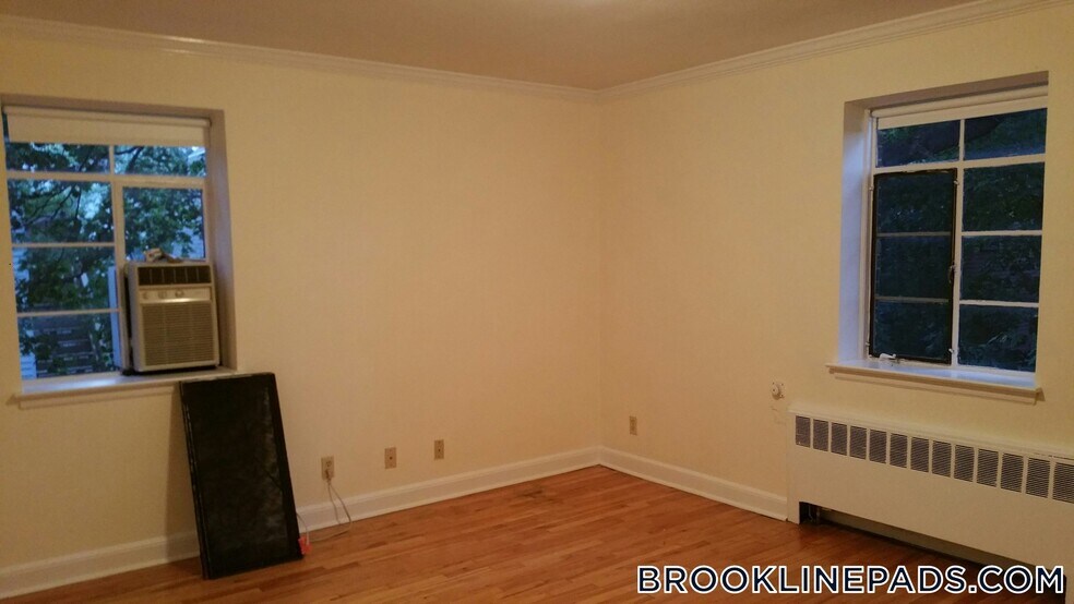 Building Photo - 50 Alton Pl