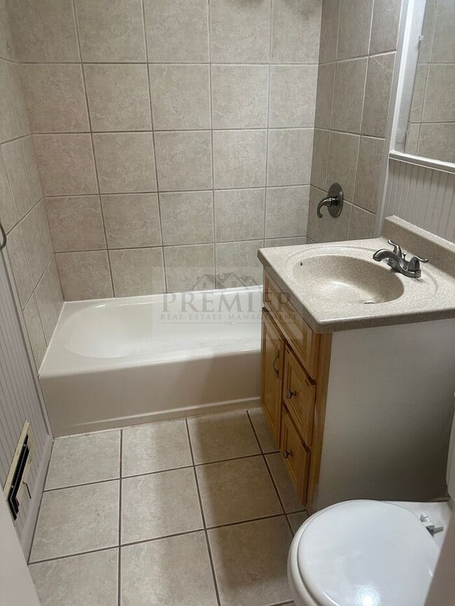 Building Photo - 6408 Blue Ridge Cutoff