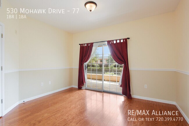 Building Photo - 530 Mohawk Dr