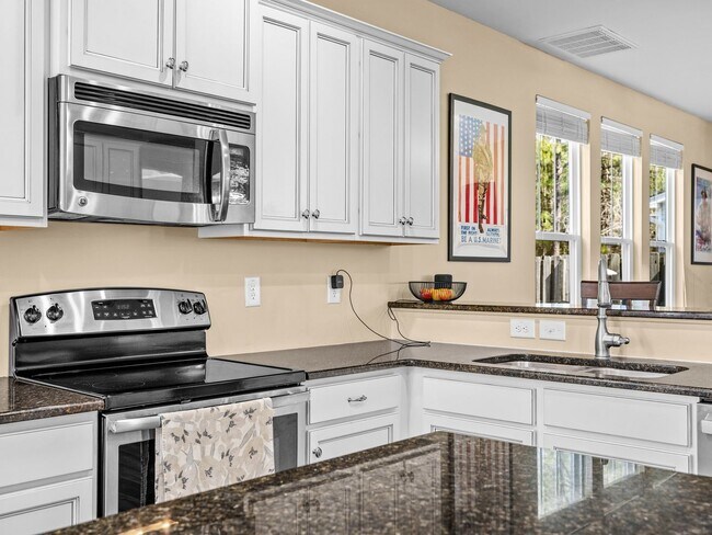 Building Photo - Neighborhoods of Holly Ridge