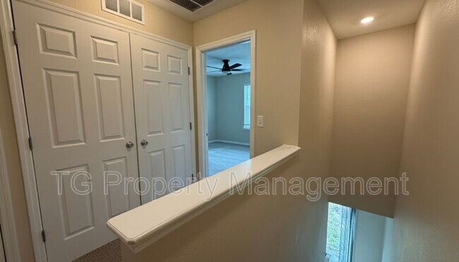 Building Photo - 11792 Junegrass Rd