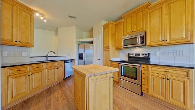 Building Photo - 5254 Moore Loop