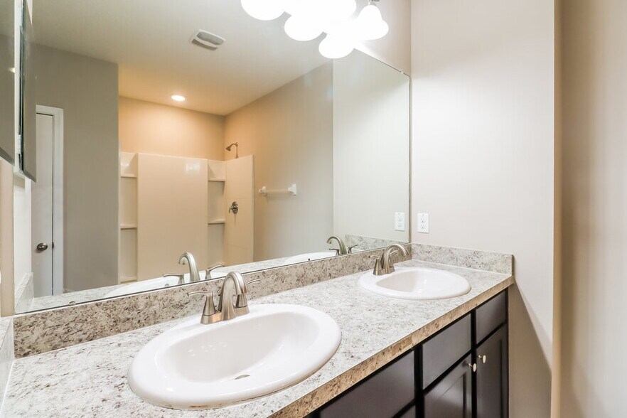 Building Photo - 10226 Geese Trail Cir