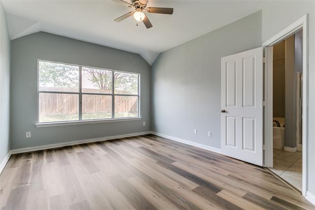 Building Photo - 815 Creekside Dr