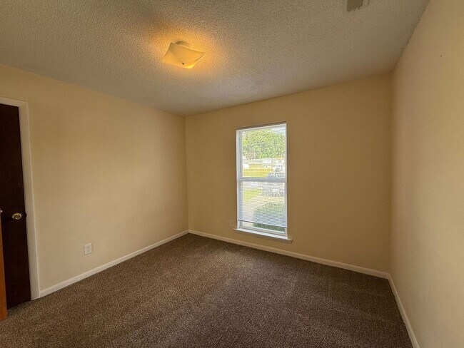 Building Photo - 89 Aspen Pl