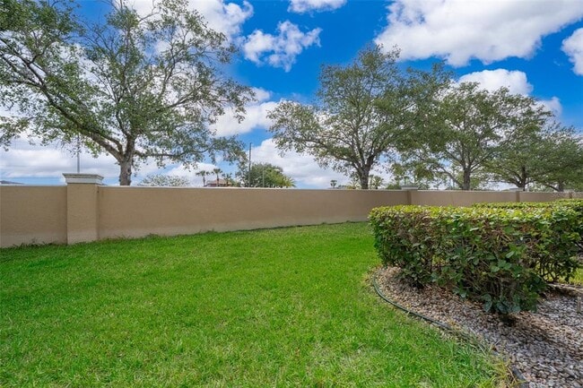 Building Photo - 3479 Wilshire Way Rd