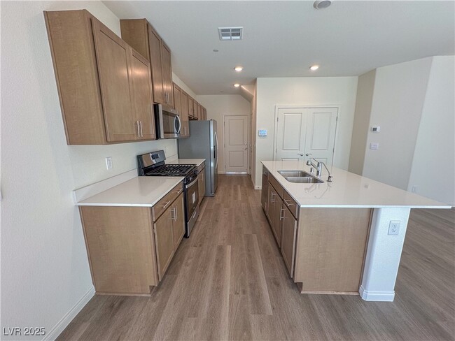 Building Photo - 1138 Northern Cardinal Dr