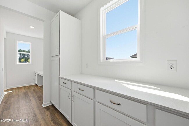 Building Photo - 362 Summer Wind Wy
