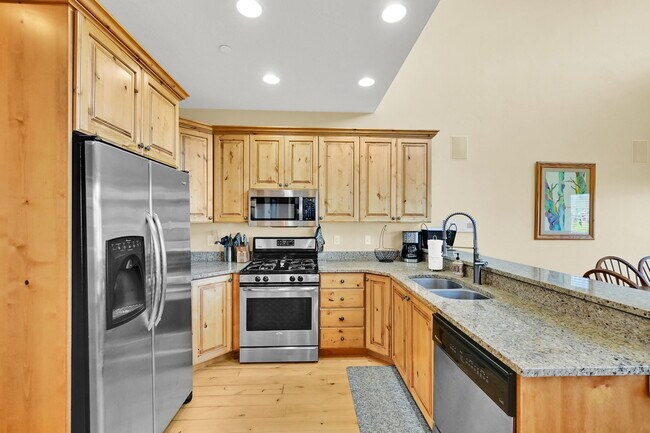 Building Photo - 6486 UT-39
