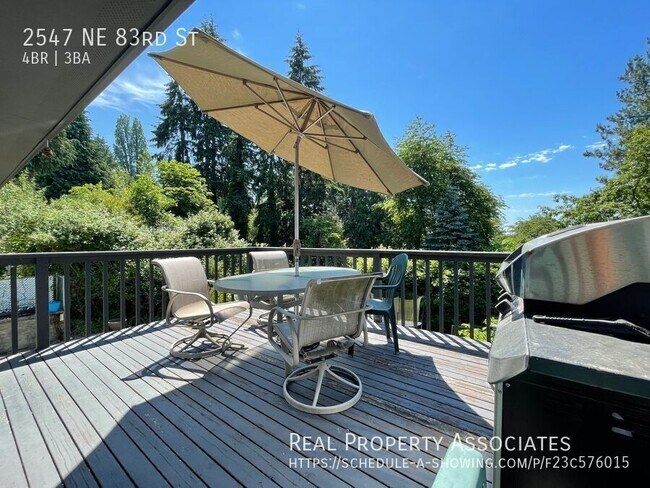 Building Photo - 2547 NE 83rd St