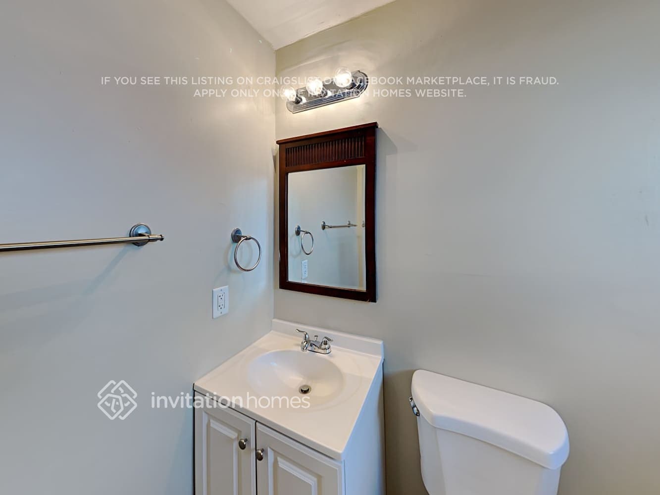 Building Photo - 15924 Eagle River Way