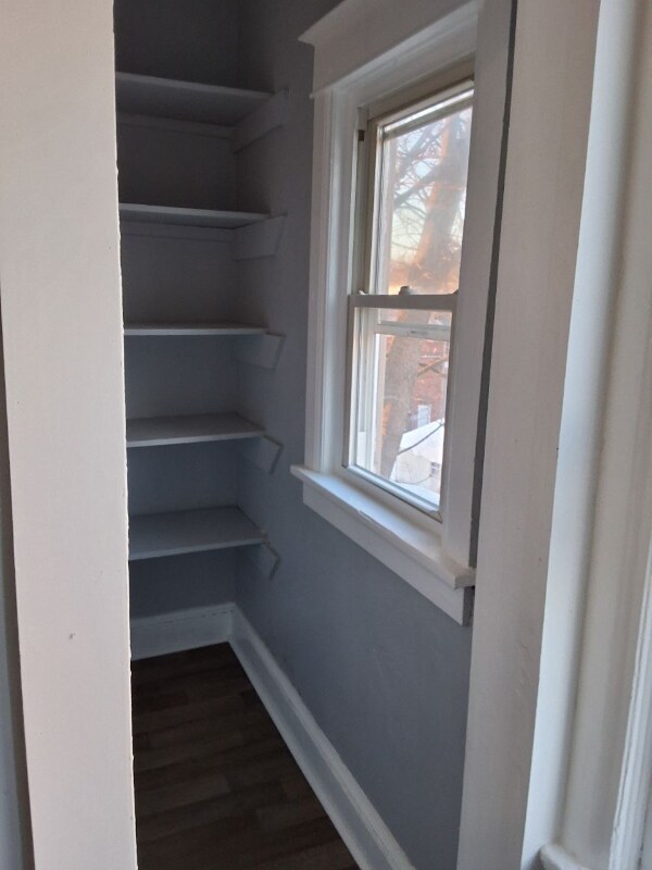 Building Photo - 201 Winnikee Ave