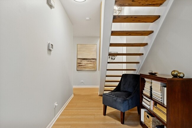 Building Photo - 1487 Hazelwood Ct