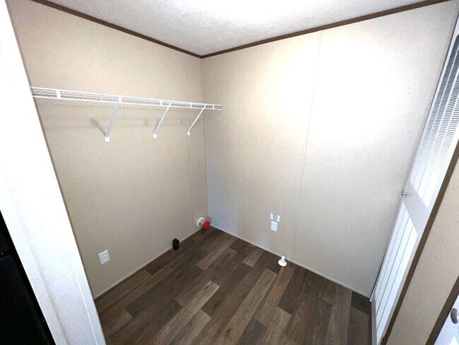 Building Photo - Oxford Estates - Lot 25