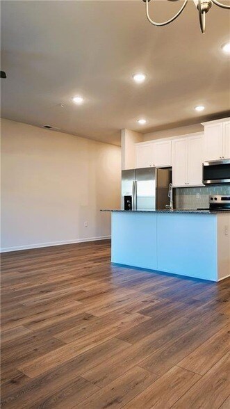 Building Photo - 549 Tuskegee St