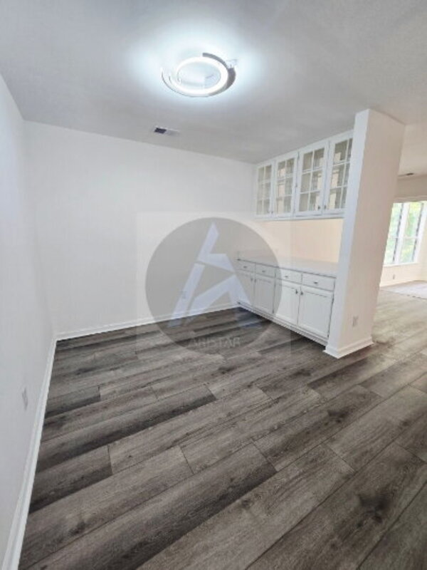 Building Photo - 1041 Kennesborough Rd NW