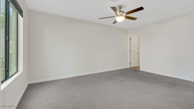 Building Photo - 8452 Boseck Dr