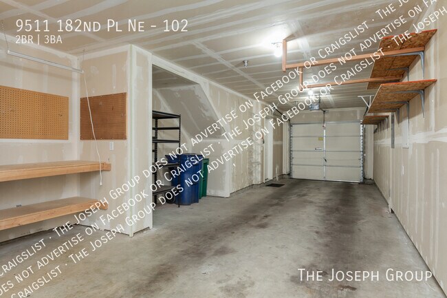 Building Photo - 9511 182 Pl NE
