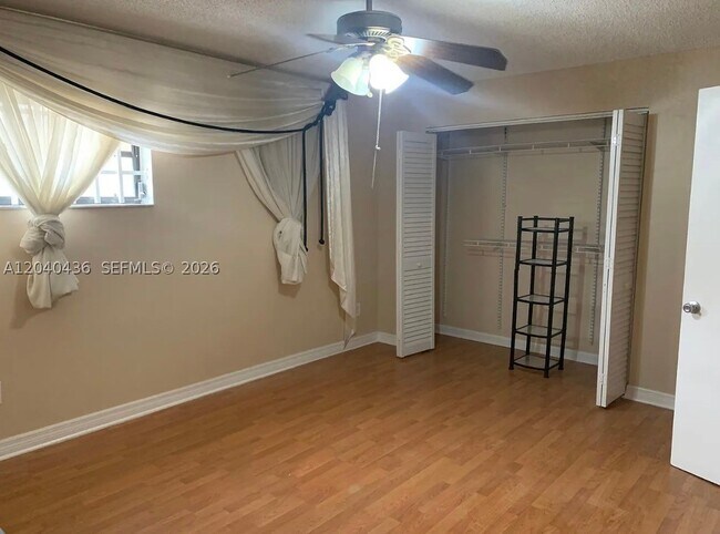 Building Photo - 8540 SW 149th Ave
