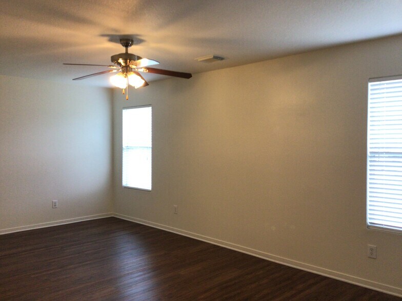 Building Photo - 24319 Ayscough Ln