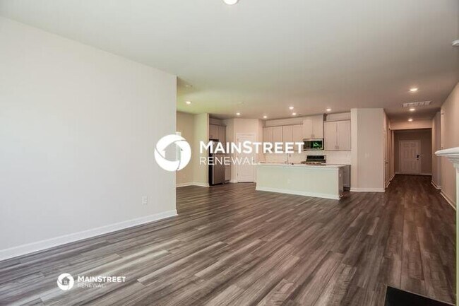 Building Photo - 3 Bedroom Pet-Friendly Home in Belmont, NC with Main Street Renewal