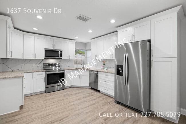 Building Photo - 1637 Souvenir Dr